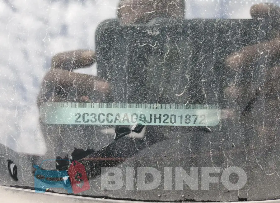 2C3CCAAG9JH201872 Photo# 12