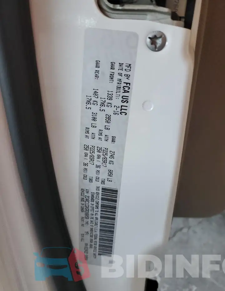 2C4RC1CGXGR208058 Photo# 13
