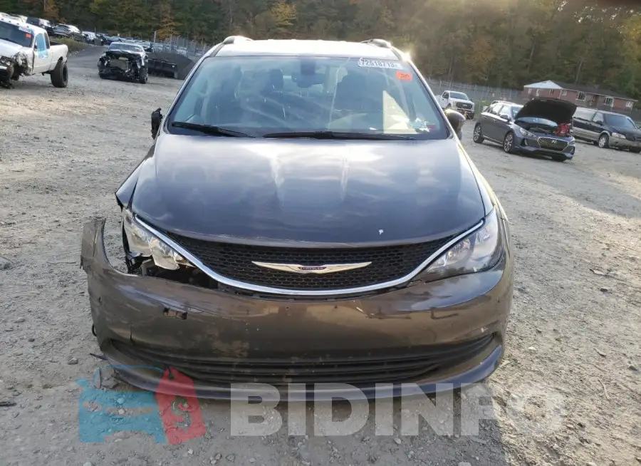 2C4RC1DGXLR163647 Photo# 5