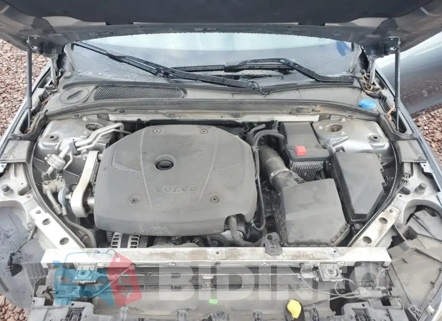 LVY982AK2JP021350 Photo# 11
