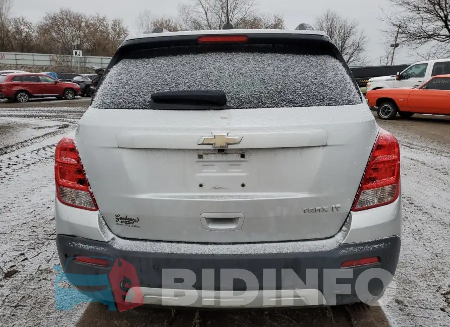 3GNCJLSB2GL256624 Photo# 6