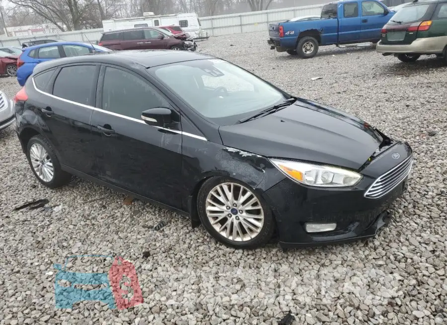 1FADP3N22GL215693 Photo# 4