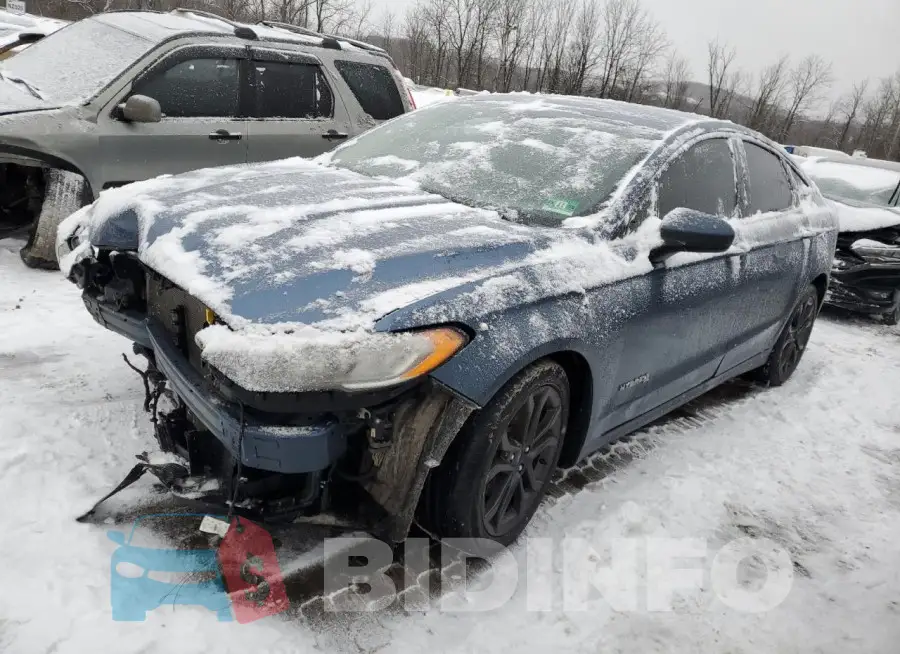 3FA6P0LUXJR242239 Photo# 1