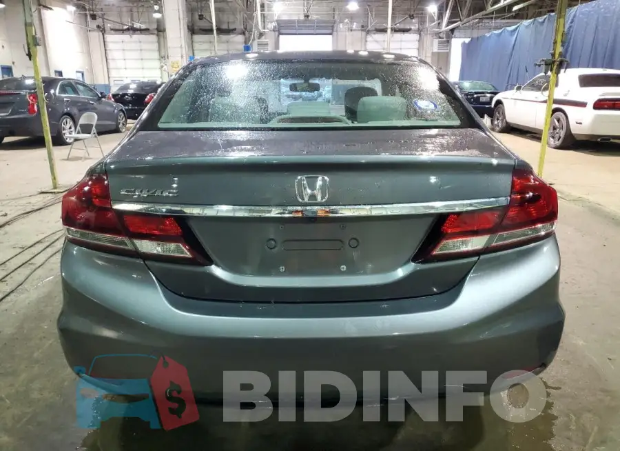 19XFB2F57FE065124 Photo# 6