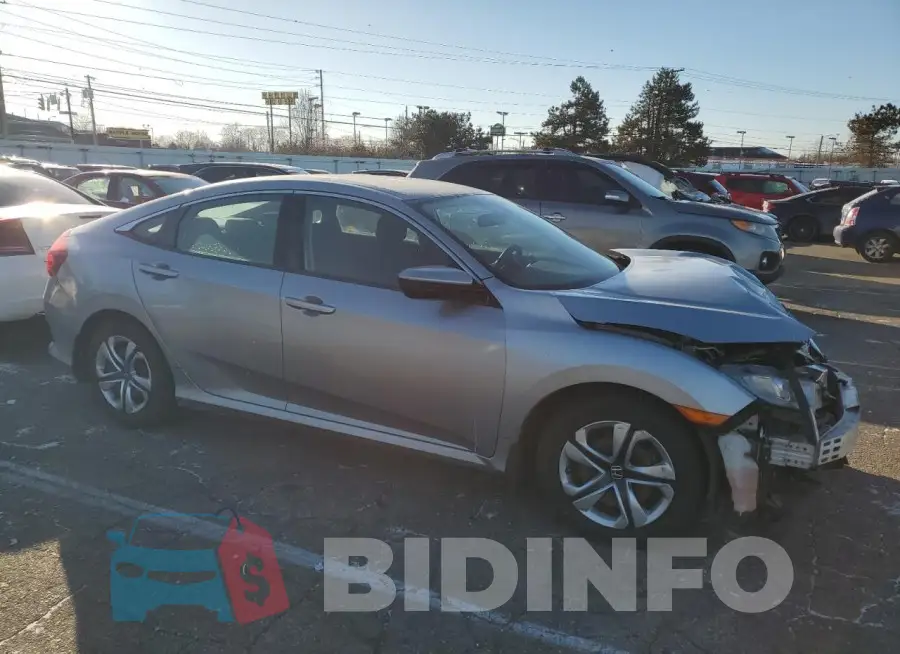 19XFC2F57GE096453 Photo# 4
