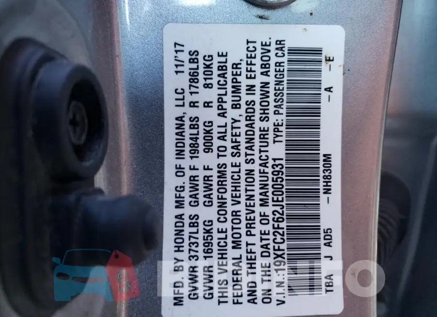 19XFC2F62JE005931 Photo# 12