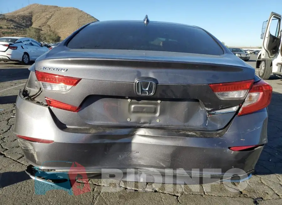 1HGCV1F12JA117886 Photo# 6