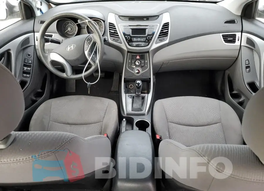5NPDH4AE3GH737735 Photo# 8