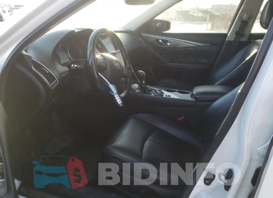 JN1BV7AR2FM404230 Photo# 7