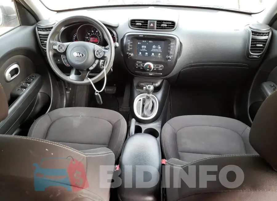 KNDJN2A29J7574137 Photo# 8