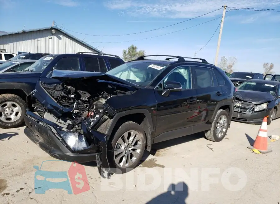 2T3A1RFV2NC320689 Photo# 1