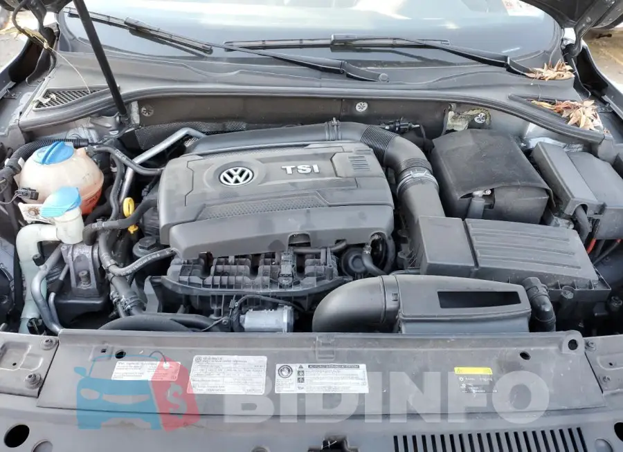 1VWAT7A32FC101834 Photo# 11