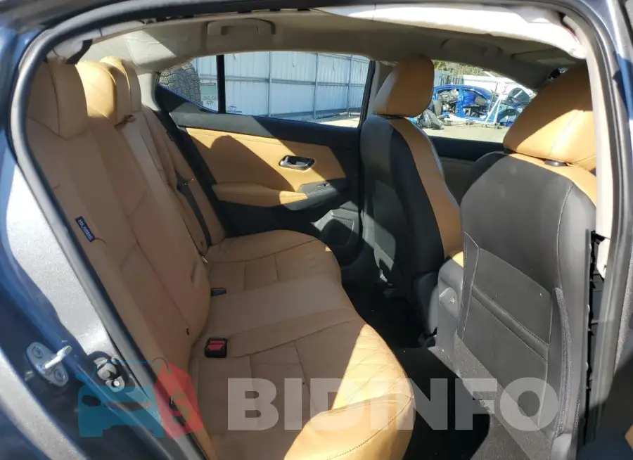 3N1AB8CV4LY261956 Photo# 10