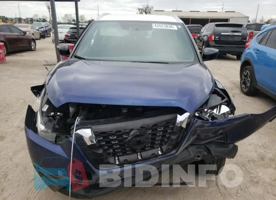 3N1CP5CU2KL528507 Photo# 5