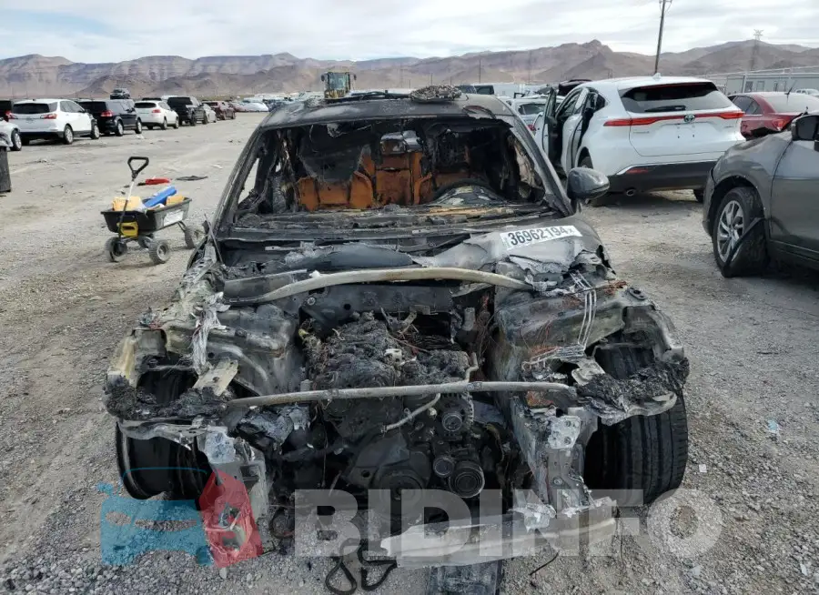 WP1AA2A59LLB00283 Photo# 5