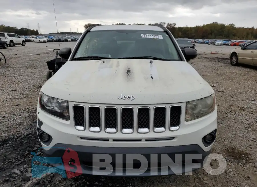 1C4NJCBA3HD147086 Photo# 5