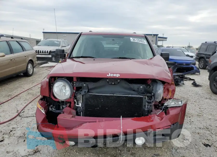 1C4NJPBB9HD171294 Photo# 5