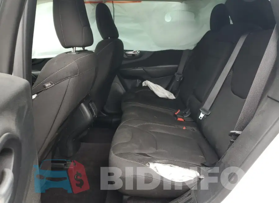 1C4PJLCB9GW237944 Photo# 11