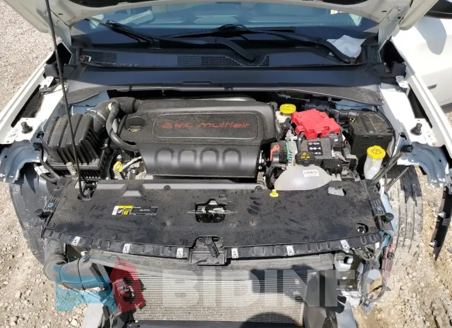 3C4NJCAB9LT117698 Photo# 11
