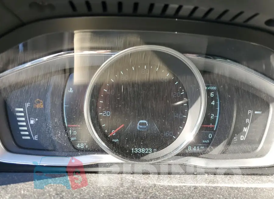 YV440MDM5F2689792 Photo# 9