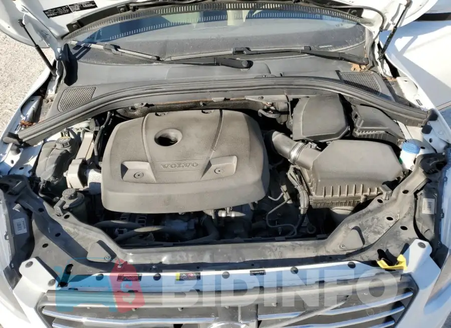 YV440MDU8H2177169 Photo# 11