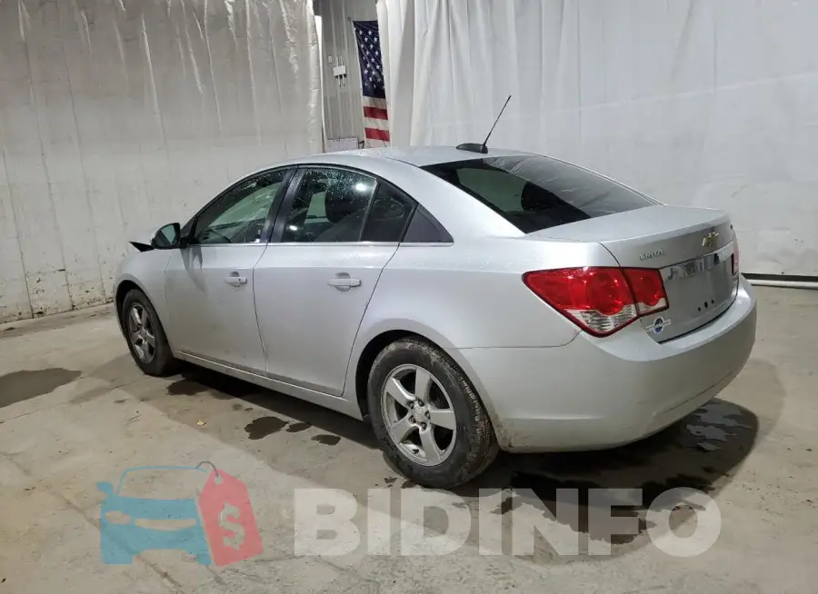 1G1PE5SB2G7175193 Photo# 2