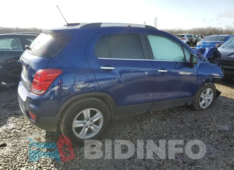 3GNCJLSB9HL153749 Photo# 3