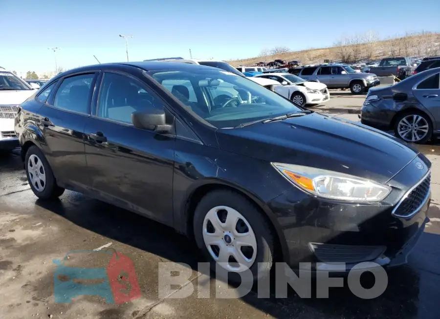 1FADP3E22GL390283 Photo# 4