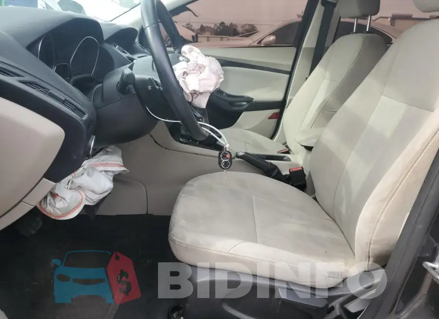 1FADP3F22FL259755 Photo# 7