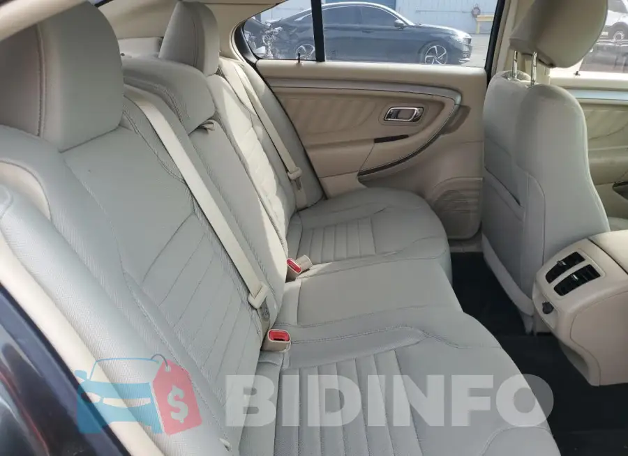 1FAHP2D89JG126897 Photo# 10