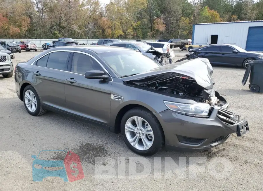 1FAHP2D89JG126897 Photo# 4