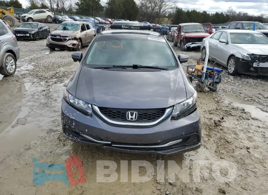 19XFB2F71FE095558 Photo# 5
