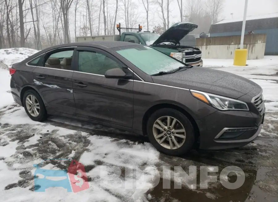 5NPE24AF4FH246152 Photo# 4