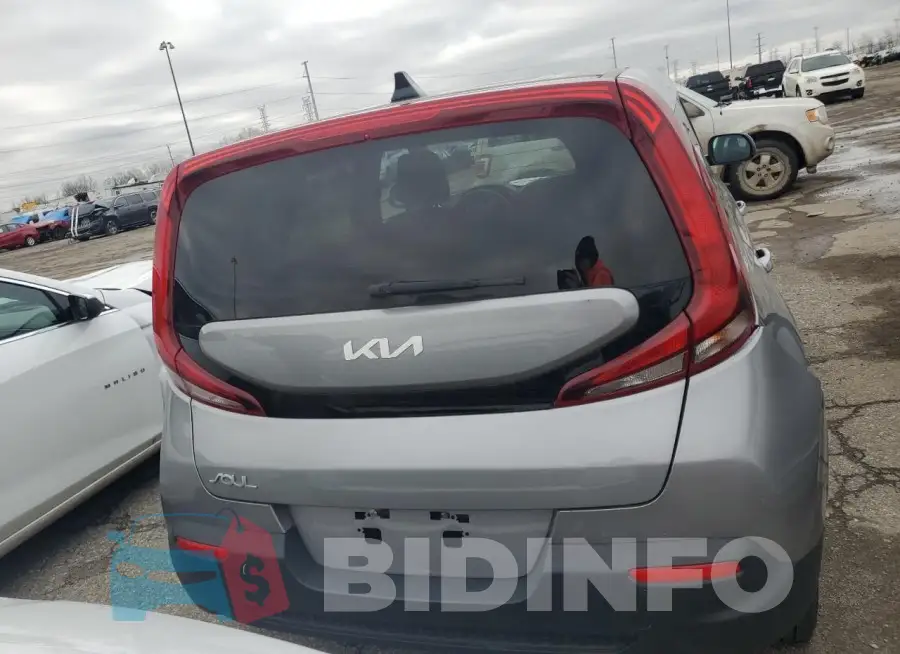 KNDJ23AU0N7832017 Photo# 6