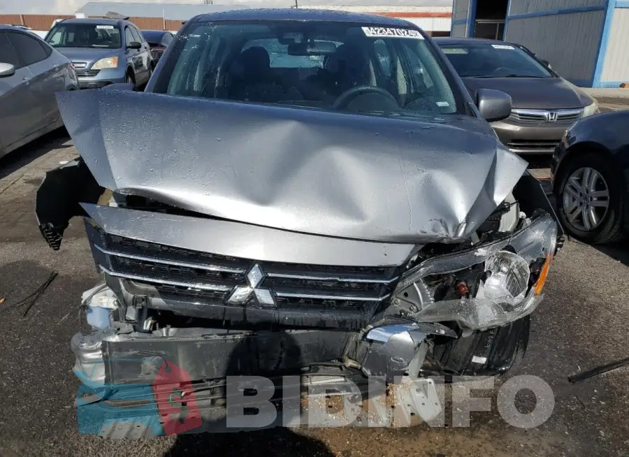ML32AUHJ4MH010115 Photo# 5