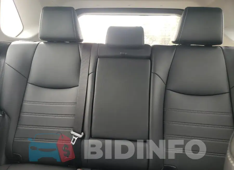 2T3C1RFV6MW170690 Photo# 10