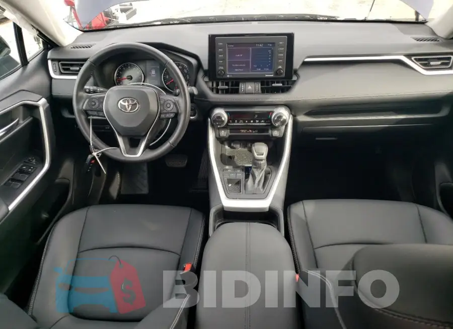 2T3C1RFV6MW170690 Photo# 8