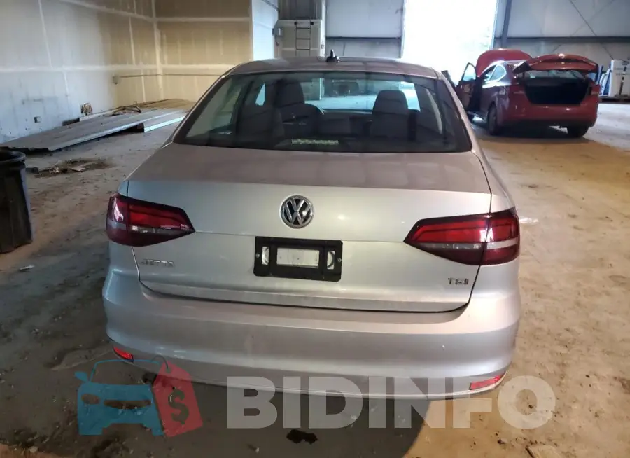 3VW267AJ2GM280998 Photo# 6