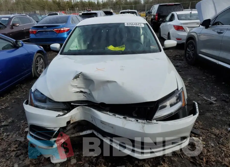 3VW2B7AJ2HM321398 Photo# 5