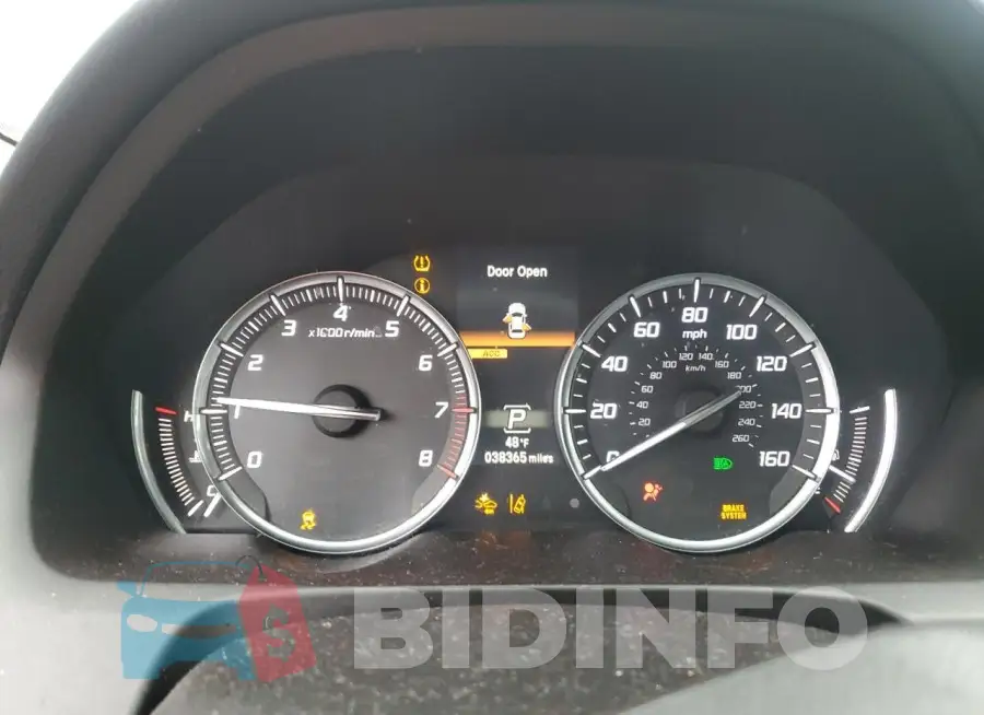 19UUB2F52JA011069 Photo# 9