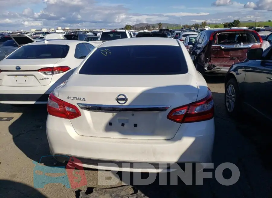 1N4AL3AP0GC110568 Photo# 6