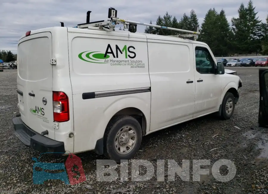 1N6BF0KM0JN810513 Photo# 3