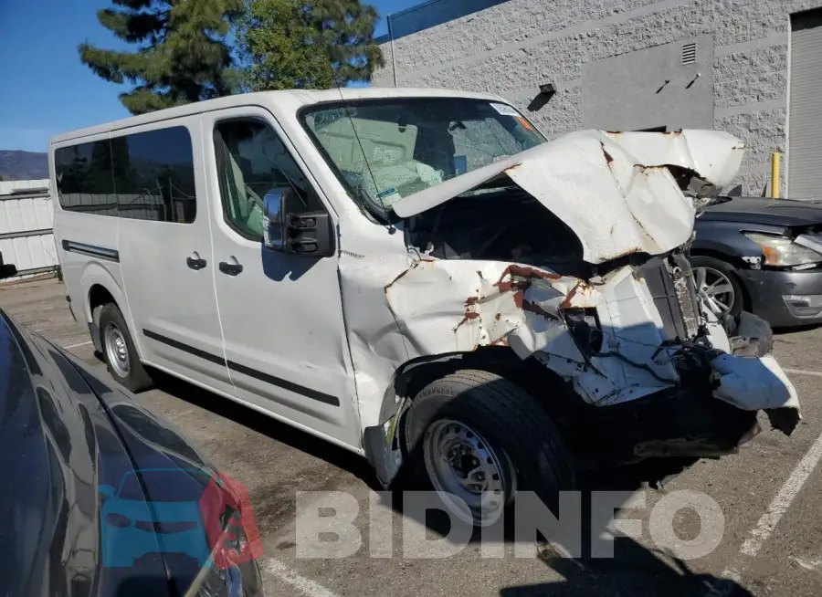 5BZAF0AA5GN851184 Photo# 4