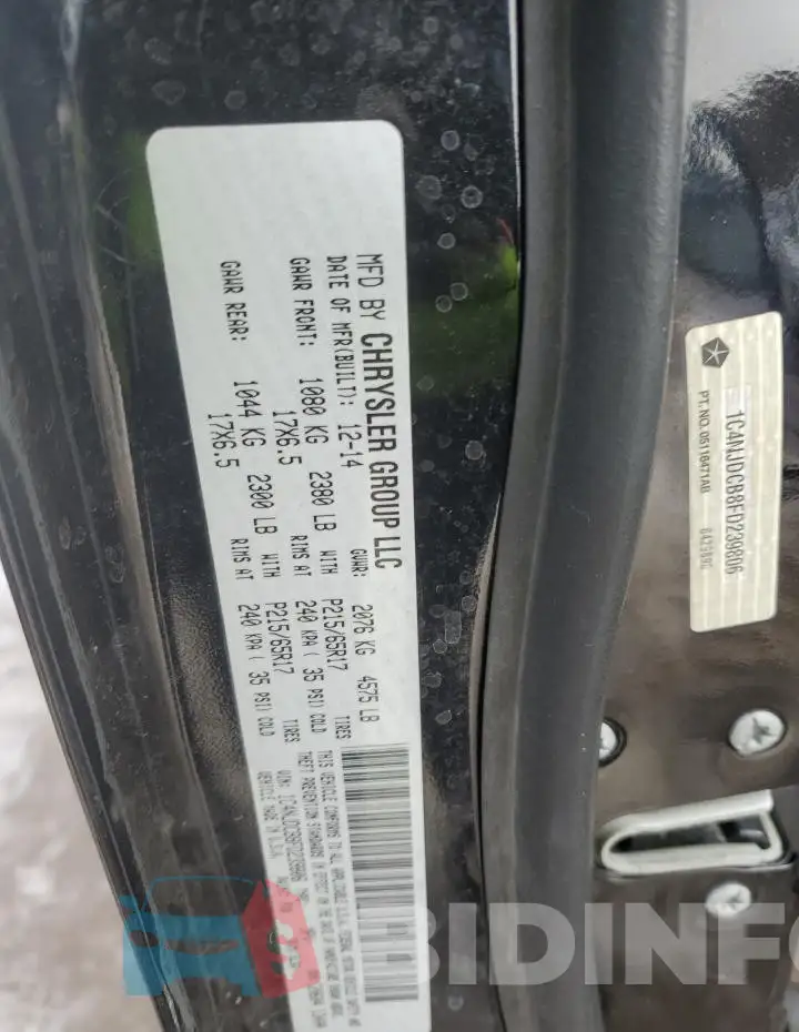 1C4NJDCB8FD239806 Photo# 12