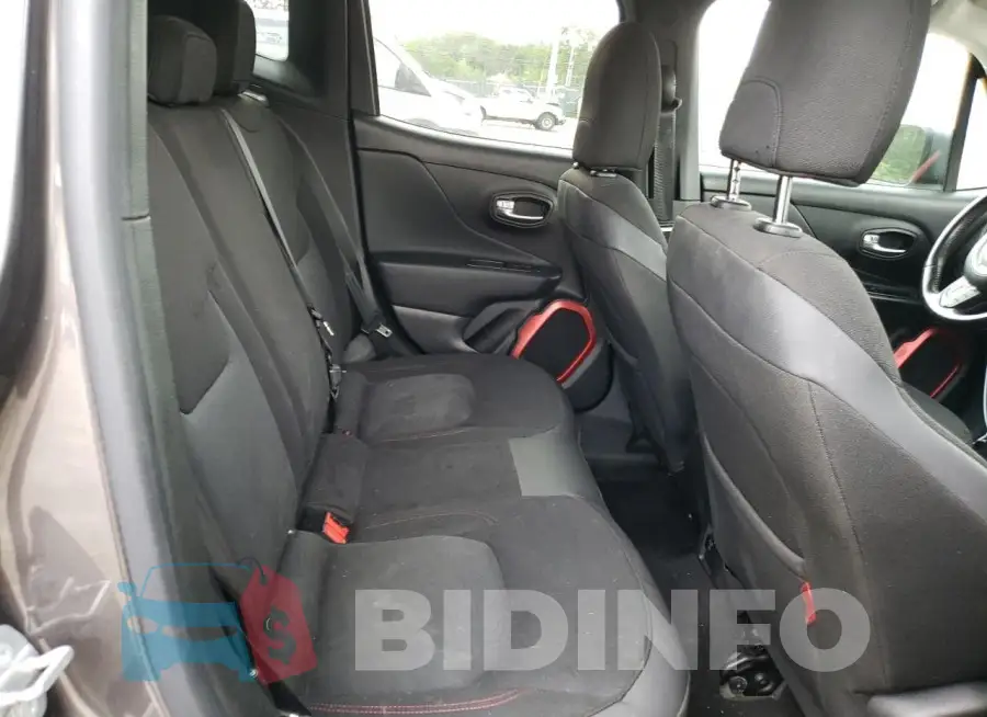 ZACCJBCTXGPD72512 Photo# 10