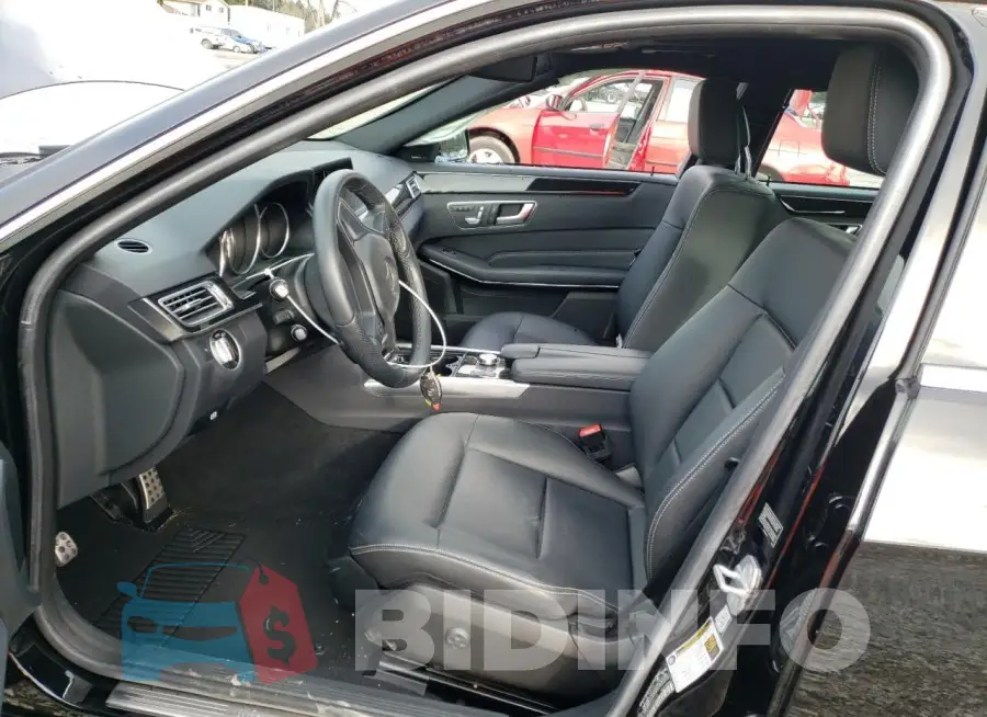 WDDHF8JBXFB106345 Photo# 7