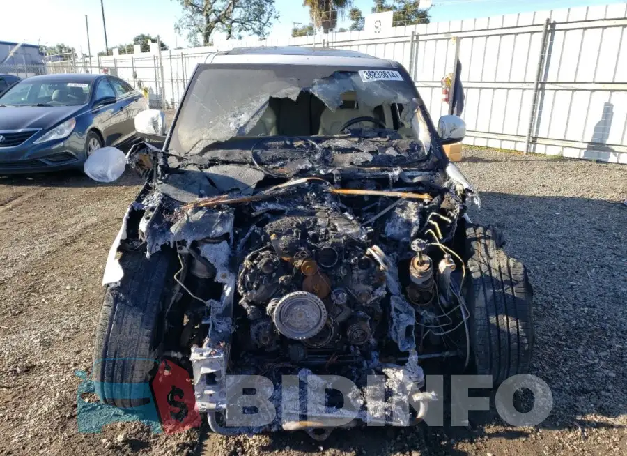 SALWR2PF3GA660018 Photo# 5