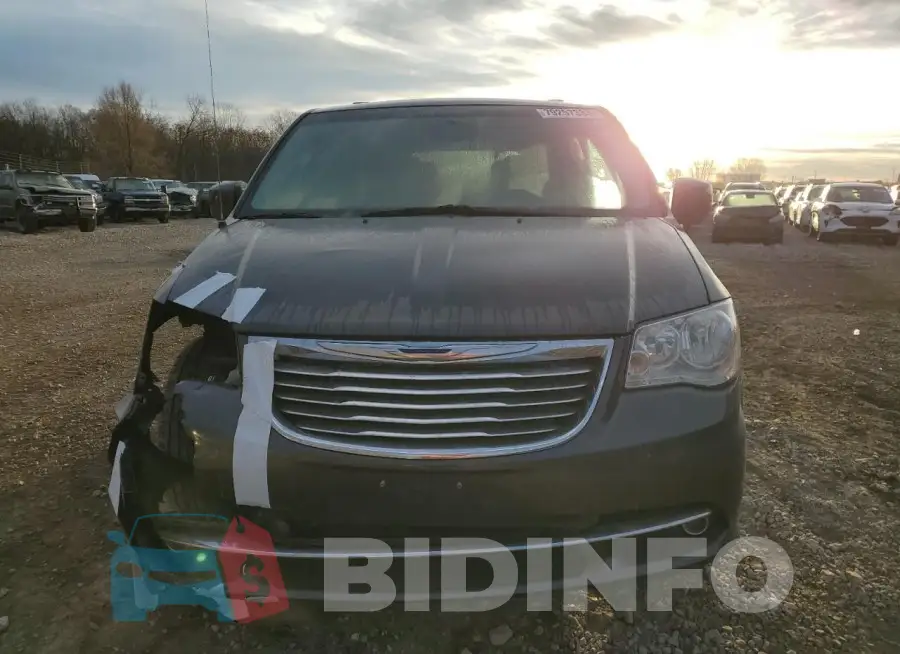 2C4RC1BG7GR138438 Photo# 5
