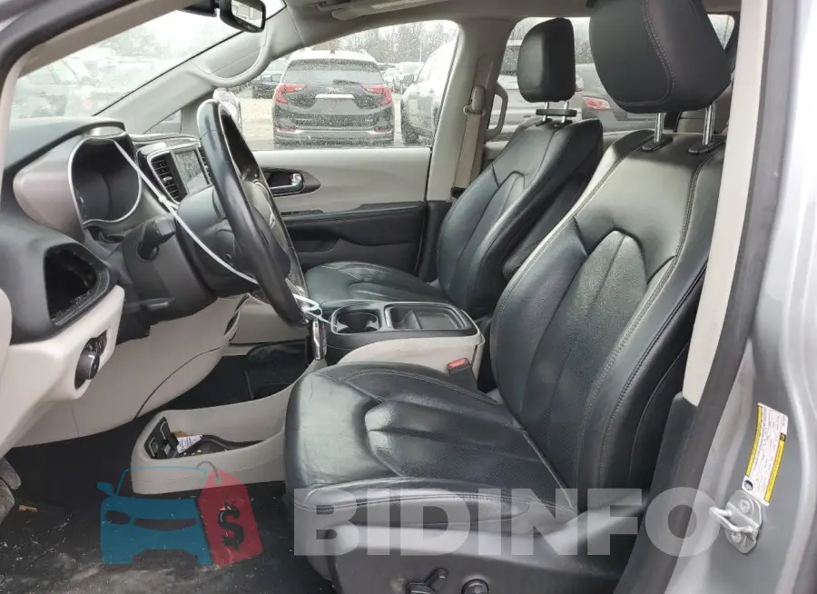 2C4RC1BGXLR272323 Photo# 7