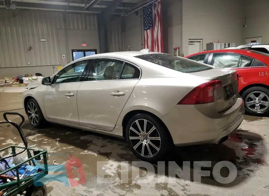 LYV402TK5HB131580 Photo# 2